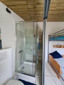 Appartements Maisonnette des Sables Blancs avec jardinet Treboul : photos des chambres