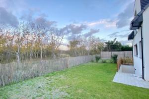 Maisons de vacances Cosy cottage for 4 people with access to the dunes : photos des chambres