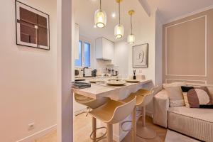 Suite Eiffel- Perfect location