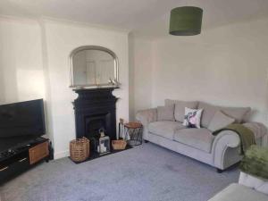 2 Bedroom Cosy Cottage