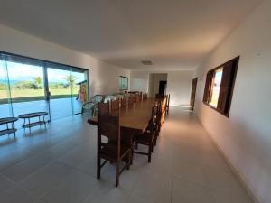 Mansão cinematográfica pé na areia