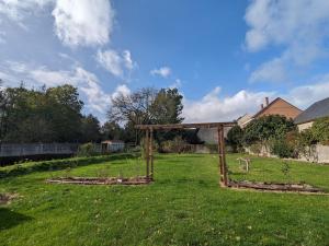 Maison lumineuse avec jardin privé - Idéale pour famille, amis ou séjour pro - Centre historique - FR-1-590-422