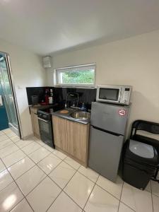 Maisons de vacances Studio avec jardin clos : photos des chambres