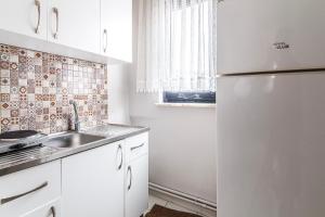 In the Heart of Istanbul, 1BR Stylish,Spacious Apt