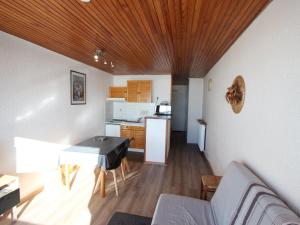 Studio pour 4 personnes au pied des pistes à Chamrousse - FR-1-549-14