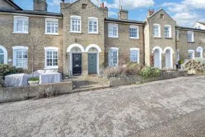 Charming Church Walk, Long Melford - 2 bedroom property with parking - 朗梅尔福德