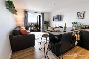 The Beach House by Grandeur Property - Southbourne