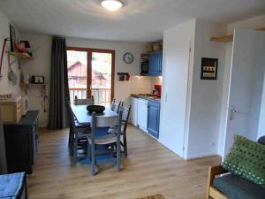 Chalet Arrondaz - 2 Pièces pour 6 Personnes MAE-8674
