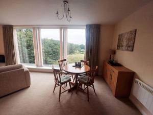 Otterhole Barn Holiday Apartment