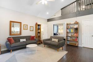 Wonderland Retreat - Near Downtown, Free Parking