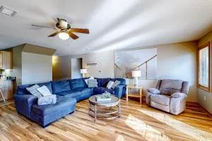 Tigers Den - New Rome