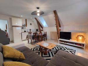 Authentique appartement de charme - Accès direct Voie Verte au coeur de la Suisse Normande