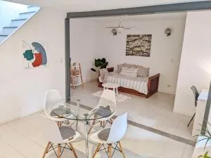 Hermoso departamento dos pisos bajo de San Isidro - 圣伊西德罗