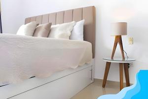 Minimalist Studio with Pool and FREE Scooter