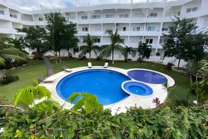 Minimalist Studio with Pool and FREE Scooter