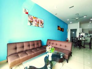 Puchong WindyLakeViewStayCation3R2B AT D Island