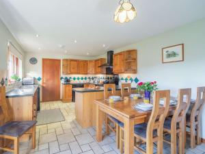 4 Bed in Warkworth 86132