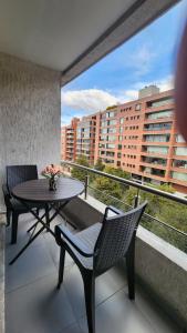 600 Excelente Vista panoramica,piscina,sauna,seguridad 24h,acojedor,confortable,Excellent panoramic view, swimming pool, private security 24h comfortable and cozy