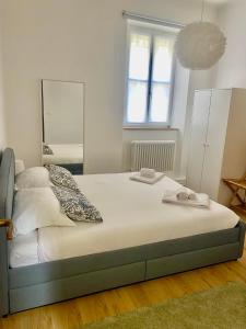 [PIAZZA GARIBALDI] ELEGANTI SUITE CON SAUNA