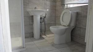 Modern Studio in Rayners Lane Pinner Harrow near wembley Greater London