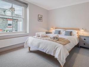 3 Bed in Keswick oc-sz029