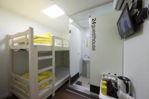 Bunk 2 giường đơn (Bunk Twin)