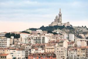 Résidence La Rouviere - Grand appartement proche départ des Calanques MAE-7724