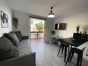 Résidence Cap Vert - Appartement neuf de standing 4 couchages à Six Fours Les Plages MAE-9914