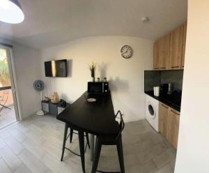 Résidence Cap Vert - Appartement neuf de standing 4 couchages à Six Fours Les Plages MAE-9914