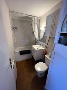 Résidence Jardins D Azur B - T2 dans une résidence avec piscine dans le domaine de la Coudoulière MAE-1044