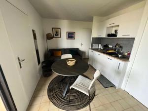 Résidence Grand Large - Appartement T3 remis a neuf MAE-1034
