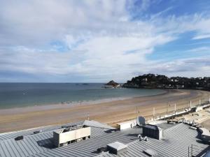 Résidence Casino - Charmant studio avec pleine vue mer. MAE-6484