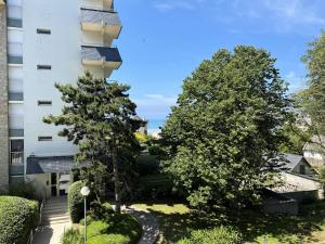 Résidence Parc - Appartement T2 de 42m², à deux pas de la plage du Val André. MAE-6564