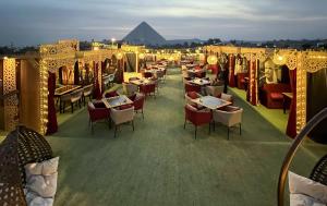 New Master Pyramids Hotel