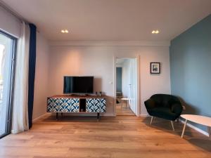 Apartments by the sea Gornja Podgora, Makarska - 21736