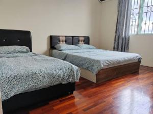 Kuching Spacious 2Storey Semi-D