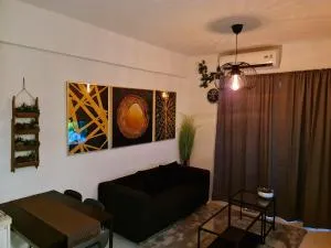 Sky House BSD 2 Bedrooms by Shinzhouz - Cilandak