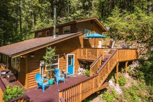 Glacier Hideaway - Mt Baker Cabin - AC, Hot Tub, BBQ, Hiking, WiFi - 4-star hotels in Deming