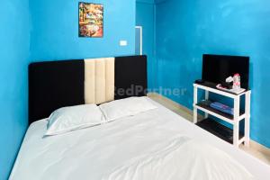 Penginapan Gindo Sidebuk Debuk Berastagi RedPartner