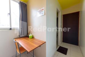 Ichiza Room RedPartner