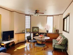 三木屋Mikiya 名古屋駅徒歩約600ｍ最大9人貸切一棟 広々の132平方 コンビニ徒歩1分 - Tokai