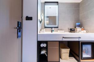 Atour Hotel Guangzhou Zhujiang New Town Taikoo Hui