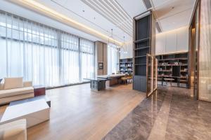 Atour Hotel Guangzhou Zhongcun Hanxi Changlong Metro Station