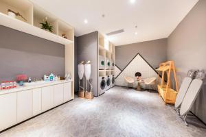 Atour Hotel Shenzhen Guangming New City