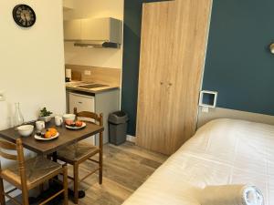 Appartements Residence Ensoleillee - Studio pour 2 Personnes 904 : photos des chambres