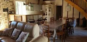 Gîte de France "les volets bleus" 3 épis - Gîte de France 12 personnes MAE-9484 - Seilhac