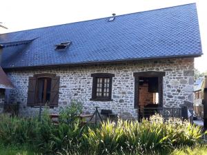 Gîte de France à Lamazière-Haute 2 épis - Gîte de France 5 personnes MAE-9934