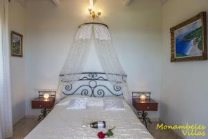 Two-Bedroom Villa with Spa Bath (4 Adults) - Split Level