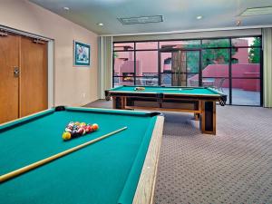 Prime Area, 5 Pool Areas, Hot Tub, Golf View