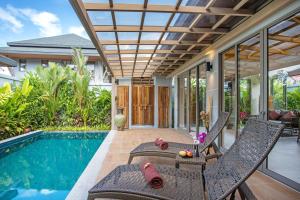 Boutique 2BR Villa Dalaa 1, Chemical Free Pool, Gated Residence, Kamala Beach